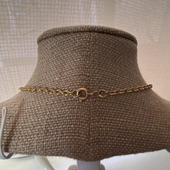 Vintage Sara Coventry Gold Tone Necklace & Clip Earrings Set Amber Stone - Picture 6 of 7